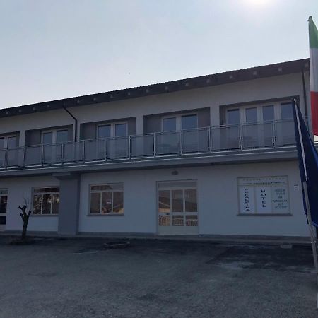 Prealpina Hotel Bagnolo Piemonte Bagian luar foto