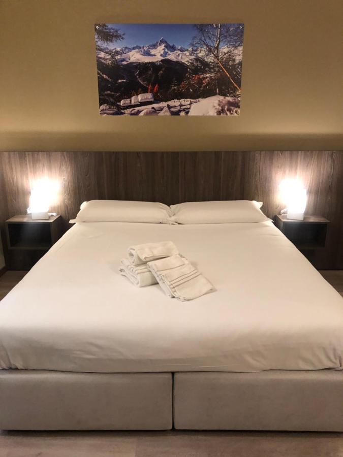Prealpina Hotel Bagnolo Piemonte Bagian luar foto